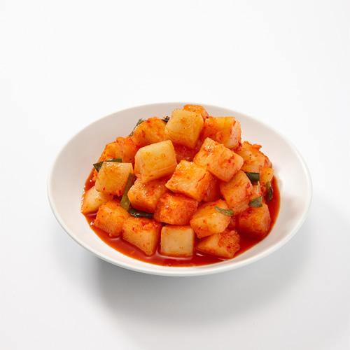 K-Mart Cubed radish kimchi 200g - K-Mart